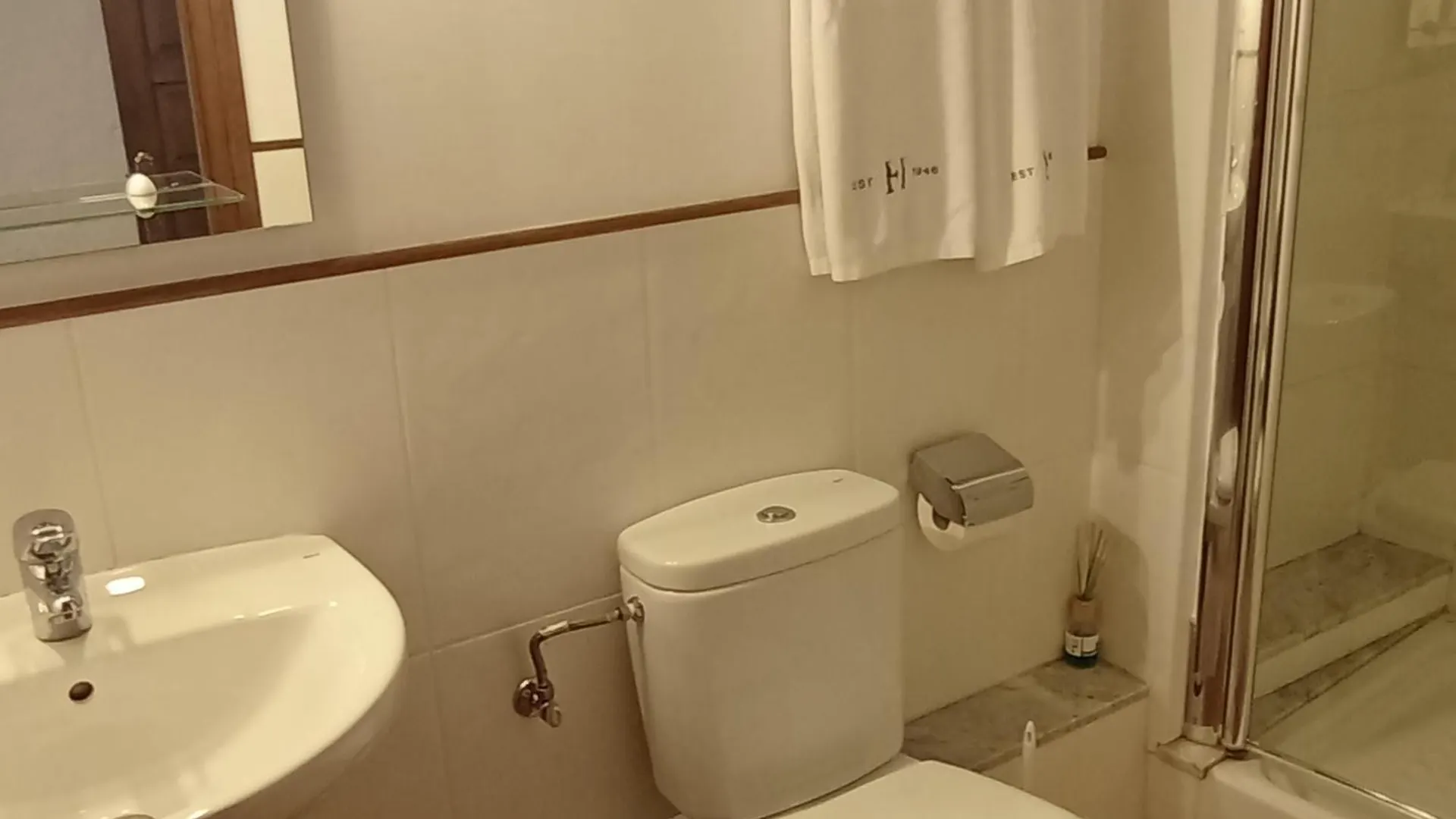 Apartaments Can Lo Rupit 0*,