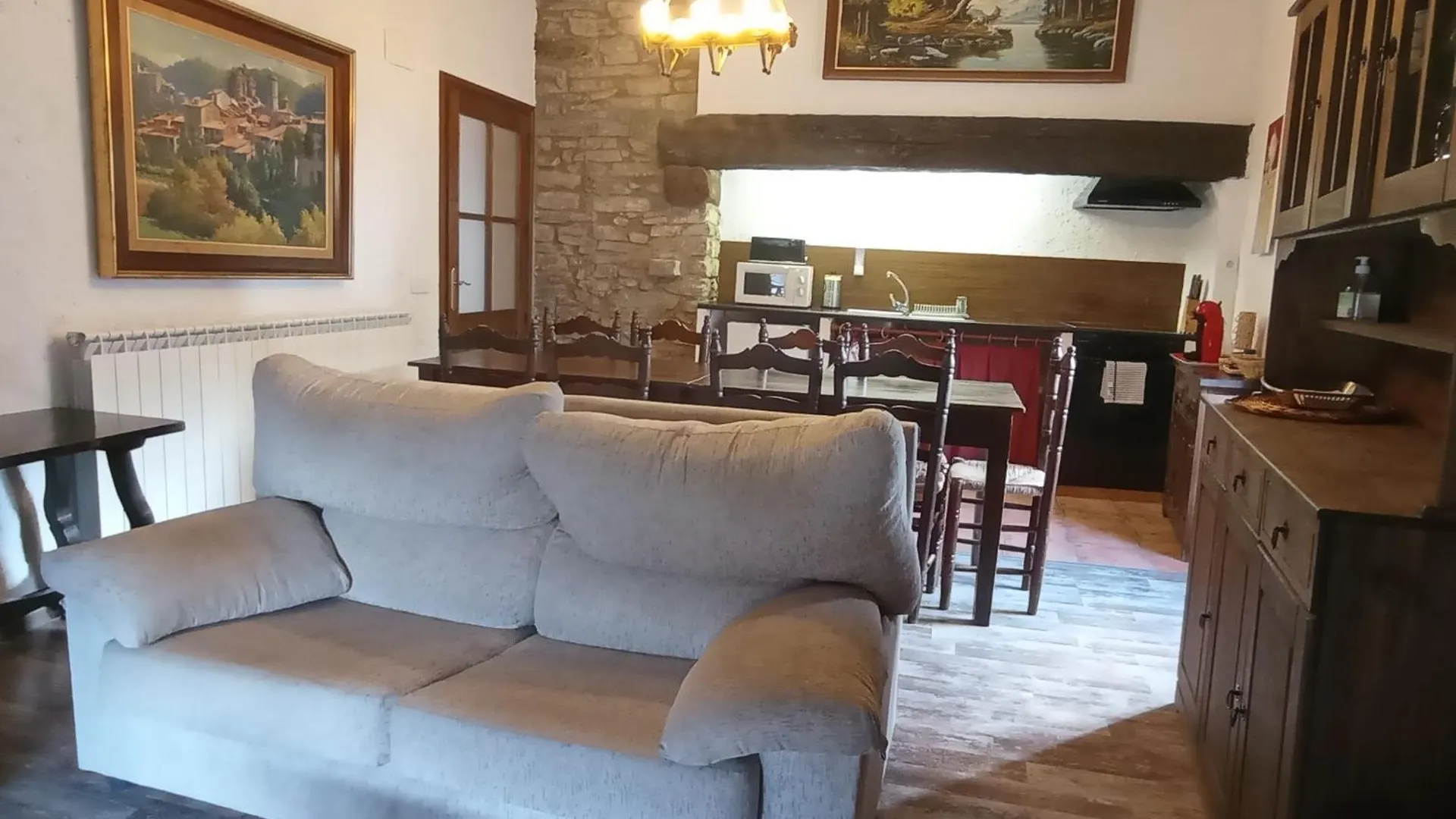 Apartaments Can Lo Rupit 0*,  Spain